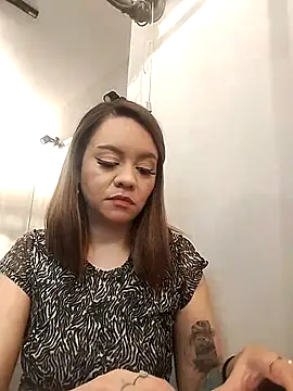 Snapshot of Sky_Junne chatting on September 22, 2025, 4:09 pm Sky Junne online show from September 22, 2025, 4:09 pm