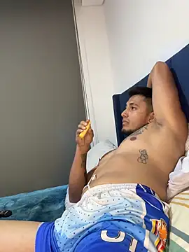 Snapshot of JeanLust chatting on October 3, 2025, 1:57 am JeanLust online show from October 3, 2025, 1:57 am