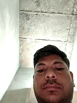 Snapshot of Ajmersingh335512 chatting on September 30, 2025, 3:55 am Ajmersingh335512 online show from September 30, 2025, 3:55 am