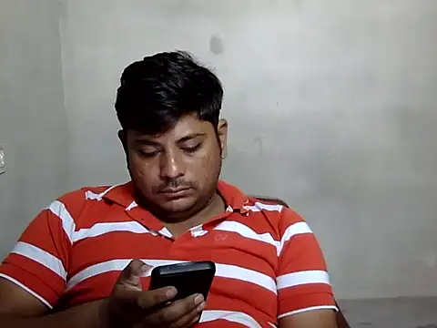 Snapshot of Ajmersingh335512 chatting on October 17, 2025, 7:33 am Ajmersingh335512 online show from October 17, 2025, 7:33 am