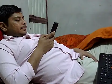 Ajmersingh335512 online show from February 12, 2026, 3:40 pm