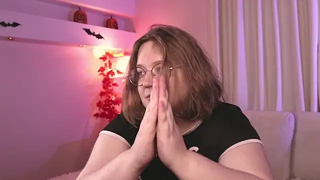 Snapshot of Alissa_S chatting on October 30, 2025, 4:52 pm Alissa S online show from October 30, 2025, 4:52 pm