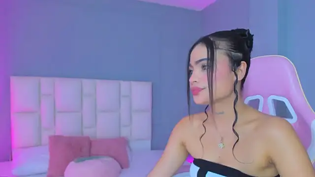 SammyRose  online show from February 5, 2026, 5:34 am