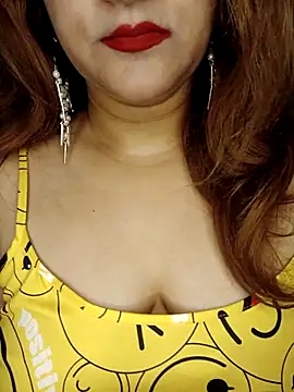 Snapshot of Queen-kohinoor chatting on September 28, 2025, 8:20 am Queen-kohinoor online show from September 28, 2025, 8:20 am