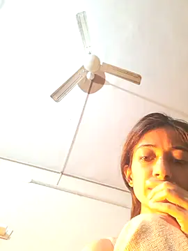 Evneet27 Saavu online show from November 26, 2025, 1:17 am