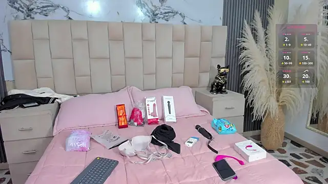 Snapshot of BritanyBrown_ chatting on March 31, 2026, 10:54 pm BritanyBrown online show from March 31, 2026, 10:54 pm