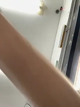 Luck  090 online show from November 7, 2025, 2:44 am