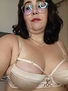 AnastaciaBlues online show from July 18, 2026, 4:38 am
