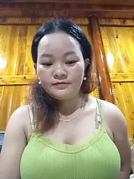 Snapshot of ctm-cute chatting on October 4, 2025, 9:57 pm ctm-cute online show from October 4, 2025, 9:57 pm