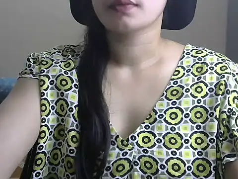 SexyNeylar online show from February 18, 2026, 12:23 pm