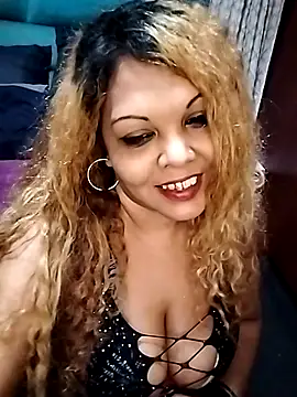 hemilynthomas2467 online show from December 3, 2025, 10:19 pm