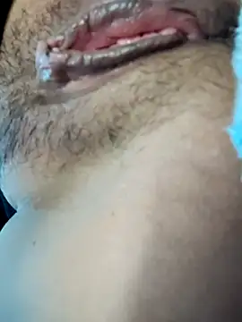 Lyly suri07 online show from March 21, 2026, 8:12 pm