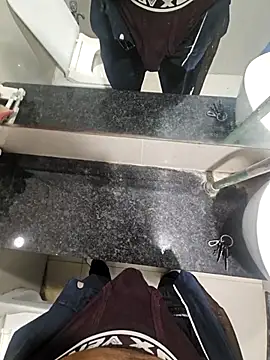 Gamecoc online show from December 17, 2025, 10:43 am