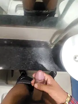 Snapshot of Gamecoc chatting on February 23, 2026, 5:27 am Gamecoc online show from February 23, 2026, 5:27 am