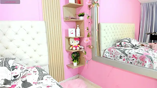 kiity horny  online show from June 20, 2026, 12:30 pm