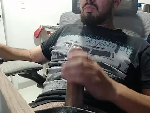 PoneiHetero online show from October 15, 2025, 4:01 am