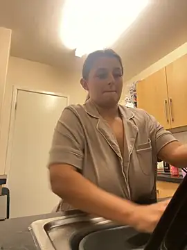 Snapshot of Goldiebaby chatting on September 24, 2025, 7:17 pm Goldiebaby online show from September 24, 2025, 7:17 pm