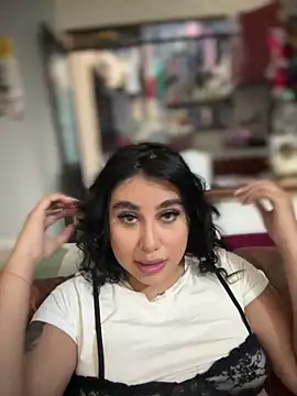 Sophie Dreamss online show from October 30, 2025, 8:20 pm