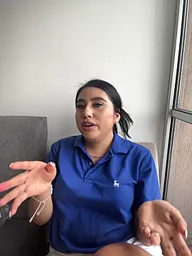 Sophie Dreamss online show from May 28, 2026, 8:28 pm