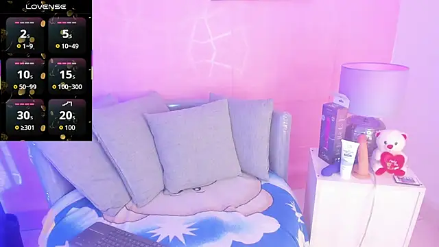 Snapshot of angelica_cute12 chatting on October 9, 2025, 6:50 pm angelica cute12 online show from October 9, 2025, 6:50 pm