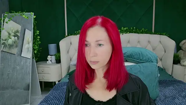 Snapshot of Sofia_Lix chatting on September 28, 2025, 4:01 pm Sofia Lix online show from September 28, 2025, 4:01 pm