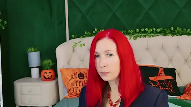 Snapshot of Sofia_Lix chatting on October 29, 2025, 3:53 am Sofia Lix online show from October 29, 2025, 3:53 am