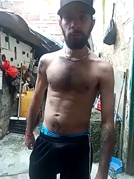 Snapshot of hairy_mannn chatting on January 15, 2026, 5:27 pm hairy mannn online show from January 15, 2026, 5:27 pm