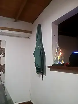 Snapshot of hairy_mannn chatting on February 18, 2026, 7:54 pm hairy mannn online show from February 18, 2026, 7:54 pm