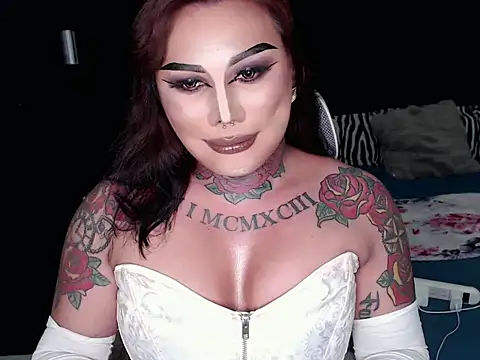 Snapshot of KylieOnTopxxx chatting on September 13, 2025, 12:05 pm KylieOnTopxxx online show from September 13, 2025, 12:05 pm