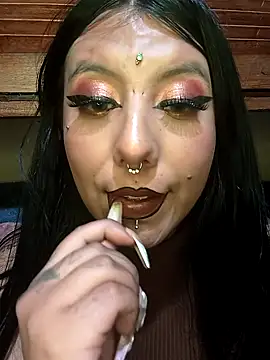 missashlyrosette online show from September 21, 2025, 5:53 am