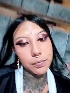 missashlyrosette online show from November 6, 2025, 1:50 am