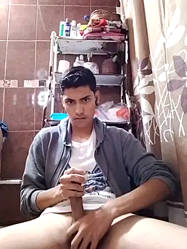 aispuro8505 online show from October 10, 2025, 7:18 am