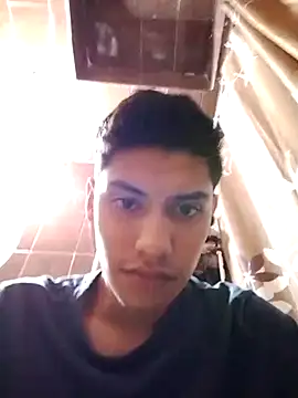 aispuro8505 online show from October 21, 2025, 7:42 am