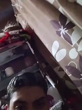 aispuro8505 online show from February 10, 2026, 7:23 am