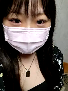 Snapshot of AYA_dayo chatting on December 21, 2025, 1:51 pm AYA dayo online show from December 21, 2025, 1:51 pm