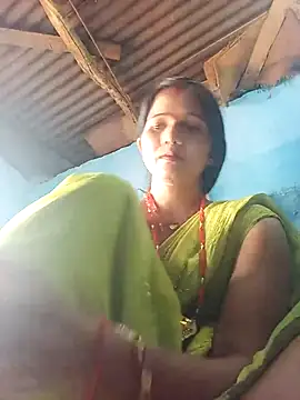 Jooli xx online show from March 3, 2026, 6:41 am