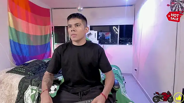 Snapshot of Jack_castell chatting on November 23, 2025, 11:37 pm Jack castell online show from November 23, 2025, 11:37 pm