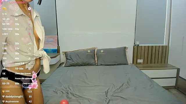 gabby little online show from July 3, 2026, 7:48 am
