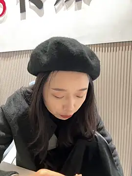 Snapshot of wwx-7718 chatting on October 23, 2025, 7:07 am wwx-7718 online show from October 23, 2025, 7:07 am