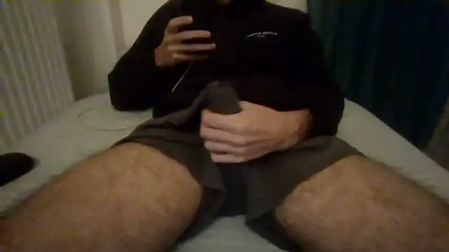 GrCammer7 online show from October 7, 2025, 11:35 pm