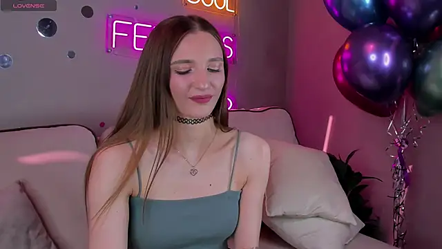 Alisha Green online show from September 16, 2025, 8:48 am