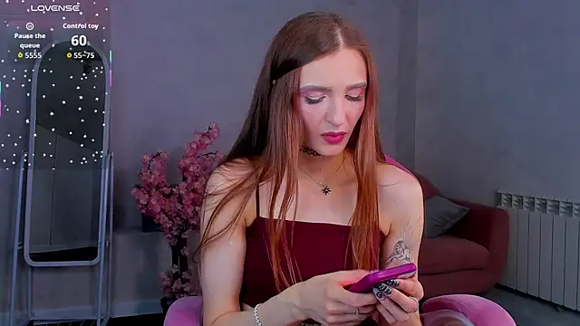 Snapshot of Alisha_Green chatting on July 17, 2026, 5:18 pm Alisha Green online show from July 17, 2026, 5:18 pm