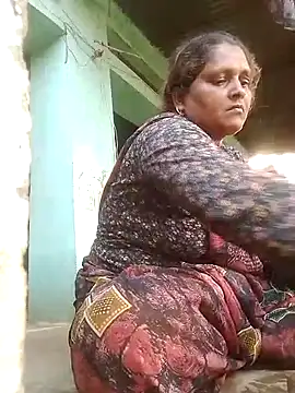 Ishwariya Hatwal online show from November 5, 2025, 1:49 am