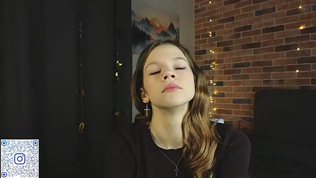 VelvetRisque online show from March 1, 2026, 6:37 am