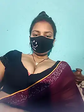 posewith online show from February 16, 2026, 12:51 am