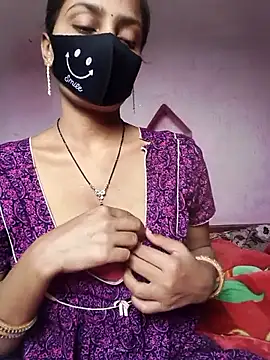 posewith online show from February 20, 2026, 8:16 am