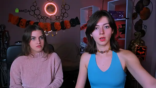 kitniss dreamy online show from October 27, 2025, 1:15 pm