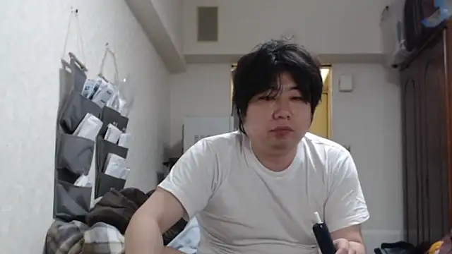 raterate555 online show from April 9, 2026, 8:53 am