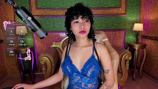 DaniCollinn  online show from October 1, 2025, 8:59 pm