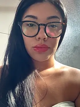 Snapshot of Alexa69xx chatting on April 17, 2026, 5:38 pm Alexa69xx online show from April 17, 2026, 5:38 pm